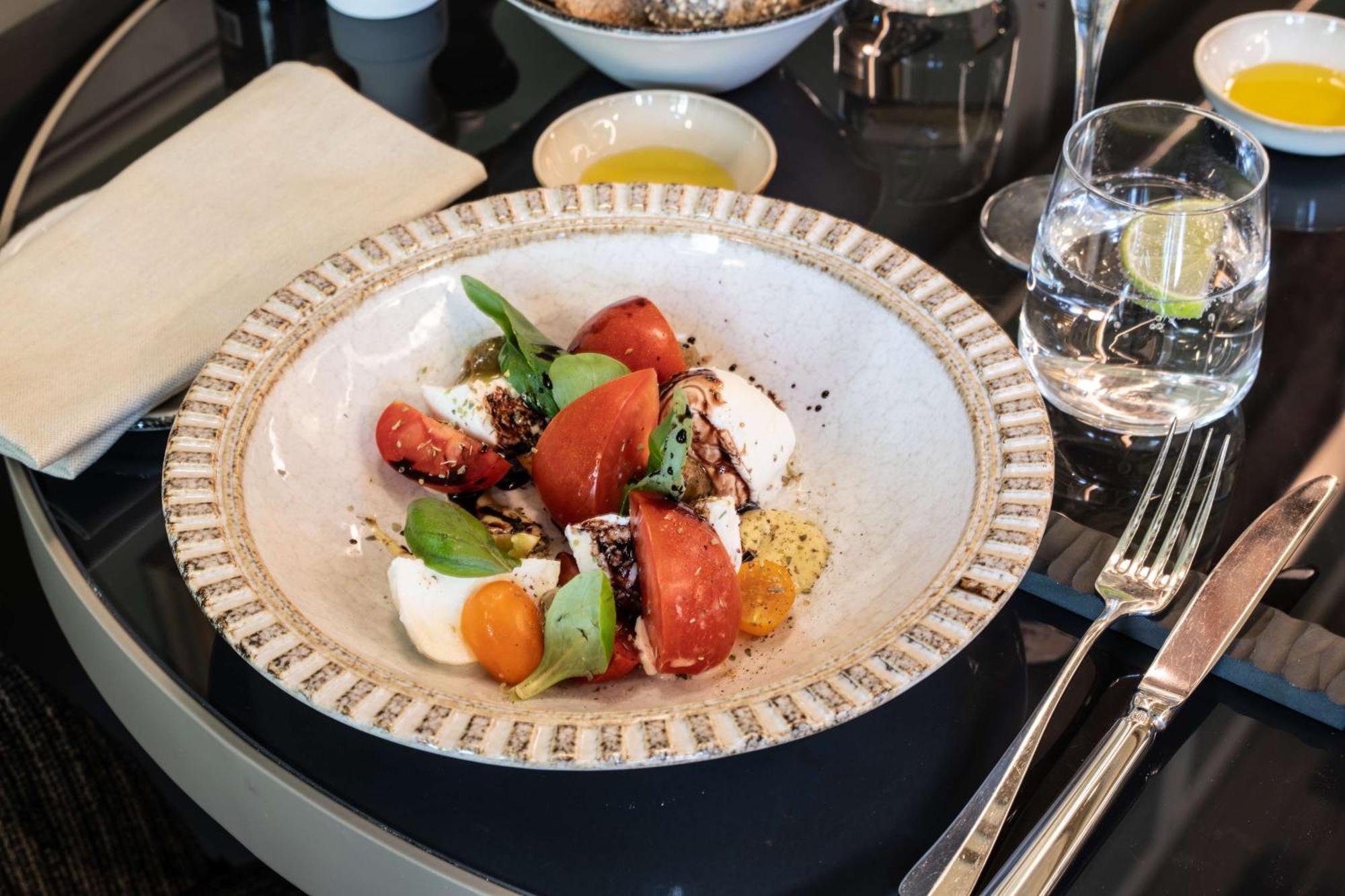 Radisson Collection Hotel, Palazzo Nani Venesia Bagian luar foto Caprese salad